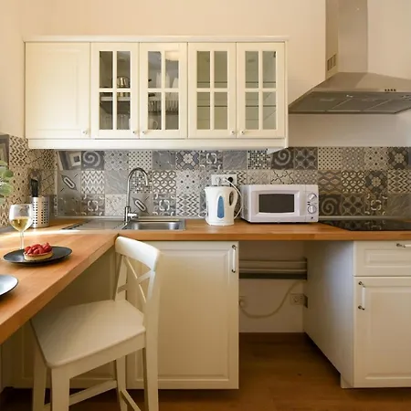 Апартаменты Location Old Town - New