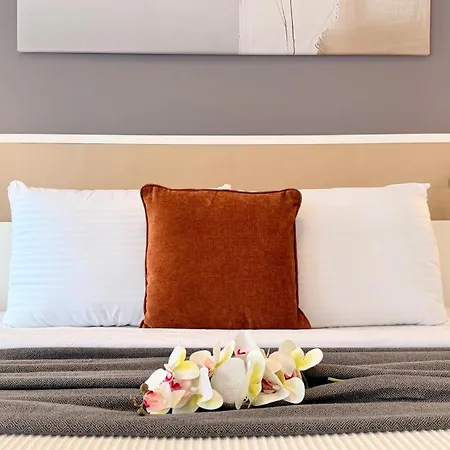 Location Old Town - New Διαμέρισμα Βουκουρέστι