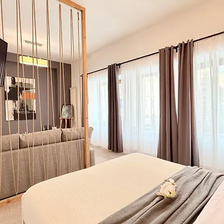 Location Old Town - New * Βουκουρέστι