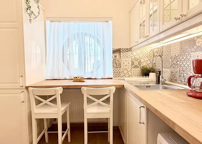 Location Old Town - New Apartman Bukarest